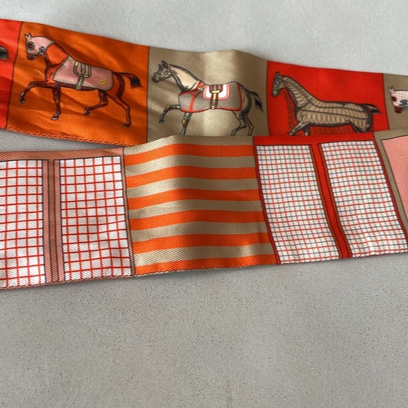 Hermes Couvertures Nouvelles Silk Twilly Orange - Picture 7 of 12